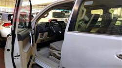 تويوتا لاندكروزر برادو